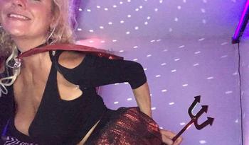 Samantha The Fox, 37 Caucasian/White female escort, London ON