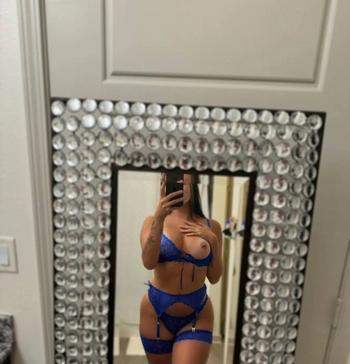 Sabrina, 23 Caucasian/White female escort, London ON